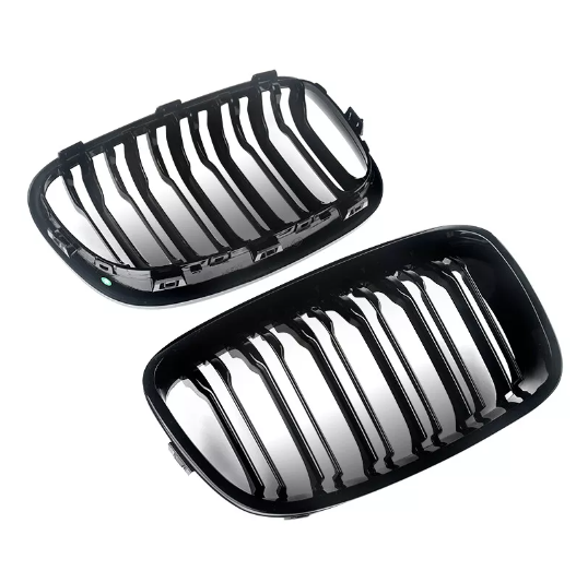 BMW 2 Series F22 Gloss Black Front Grills (13-21)